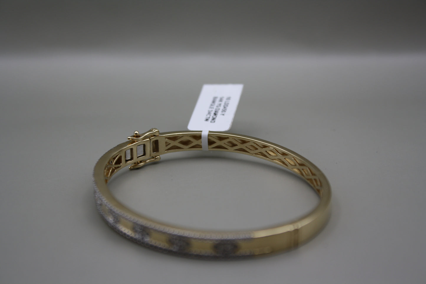 14K Yellow Gold Diamond Bangle Bracelet - 0.75ctw Natural Diamonds