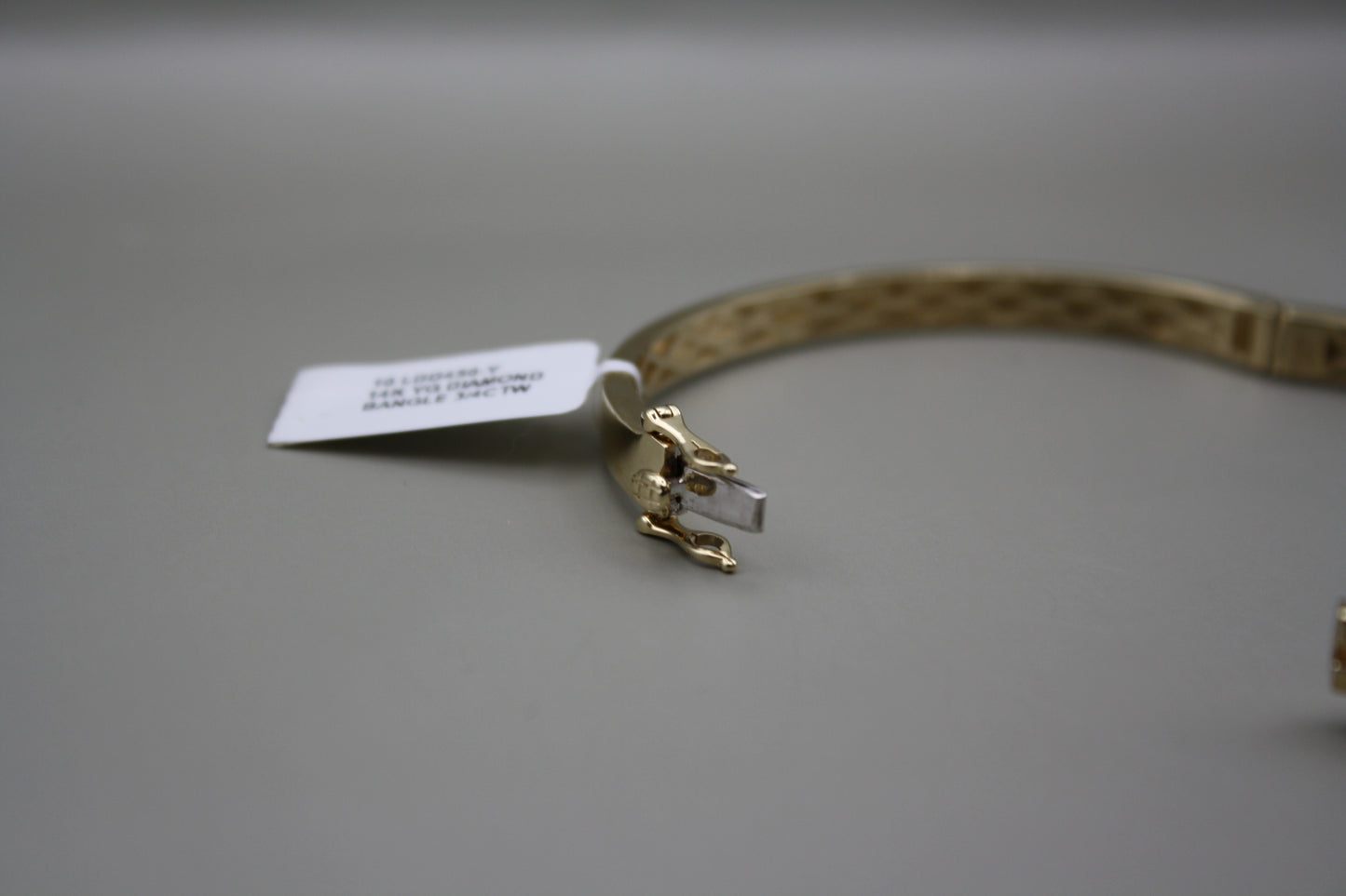 14K Yellow Gold Diamond Bangle Bracelet - 0.75ctw Natural Diamonds