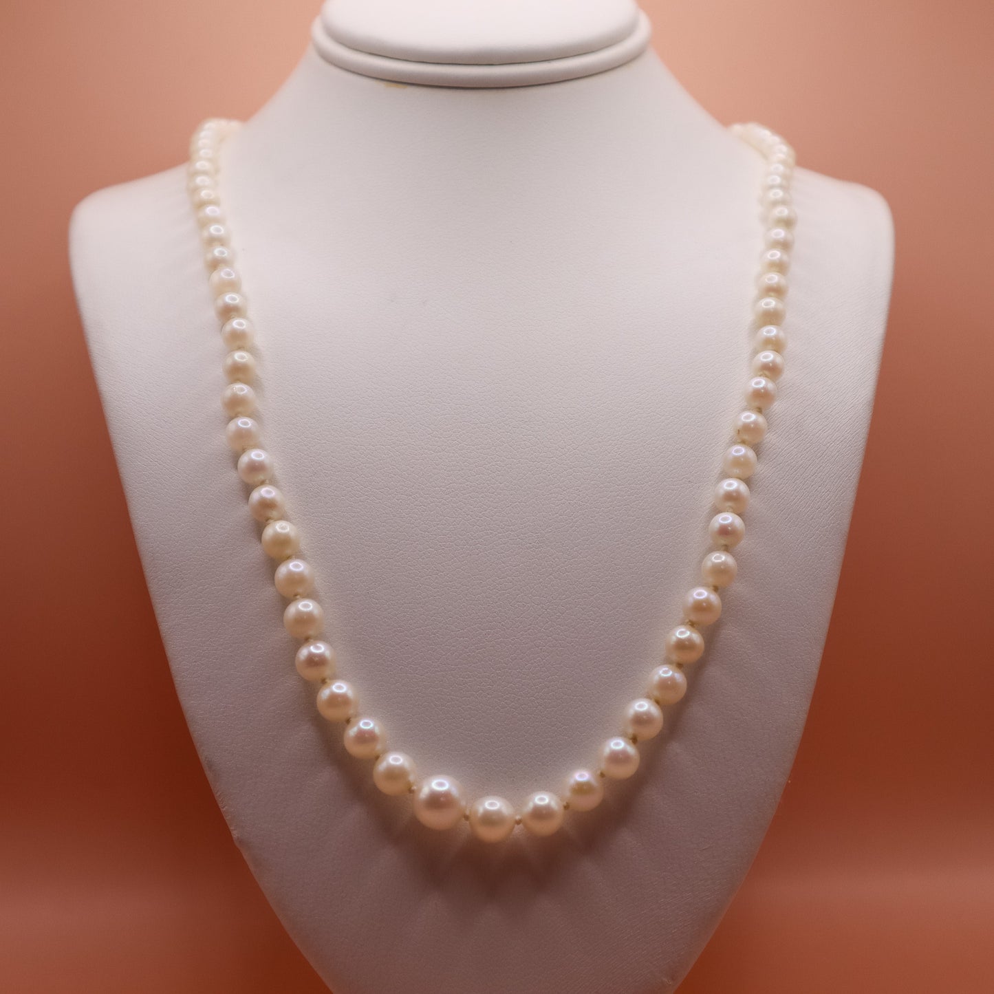 Vintage Akoya Pearl Graduated Necklace with 14K White Gold Clasp