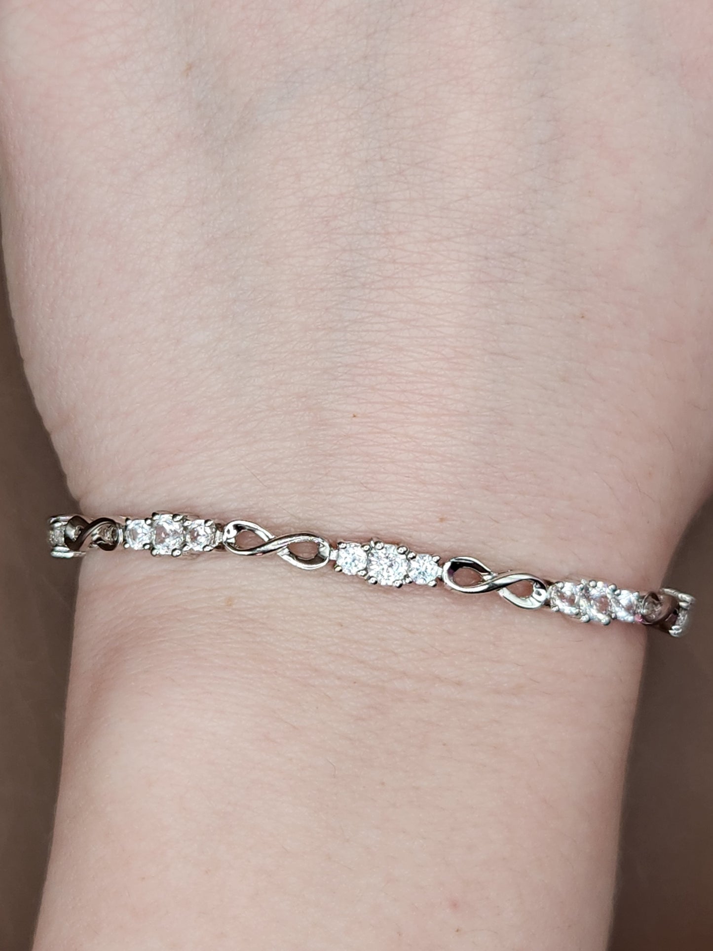 Infinity Bracelet Lab-Created White Sapphires Sterling Silver 7 1/2in
