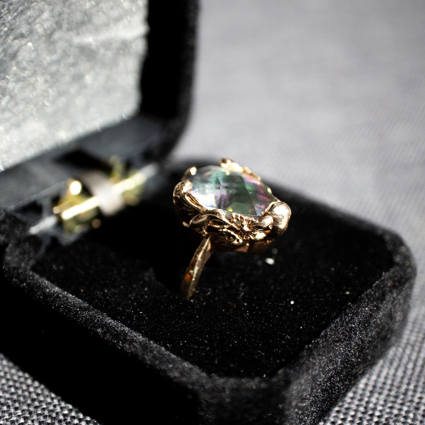 Vintage Handmade 14K Yellow Gold Hummingbird Ring with Mystic Topaz