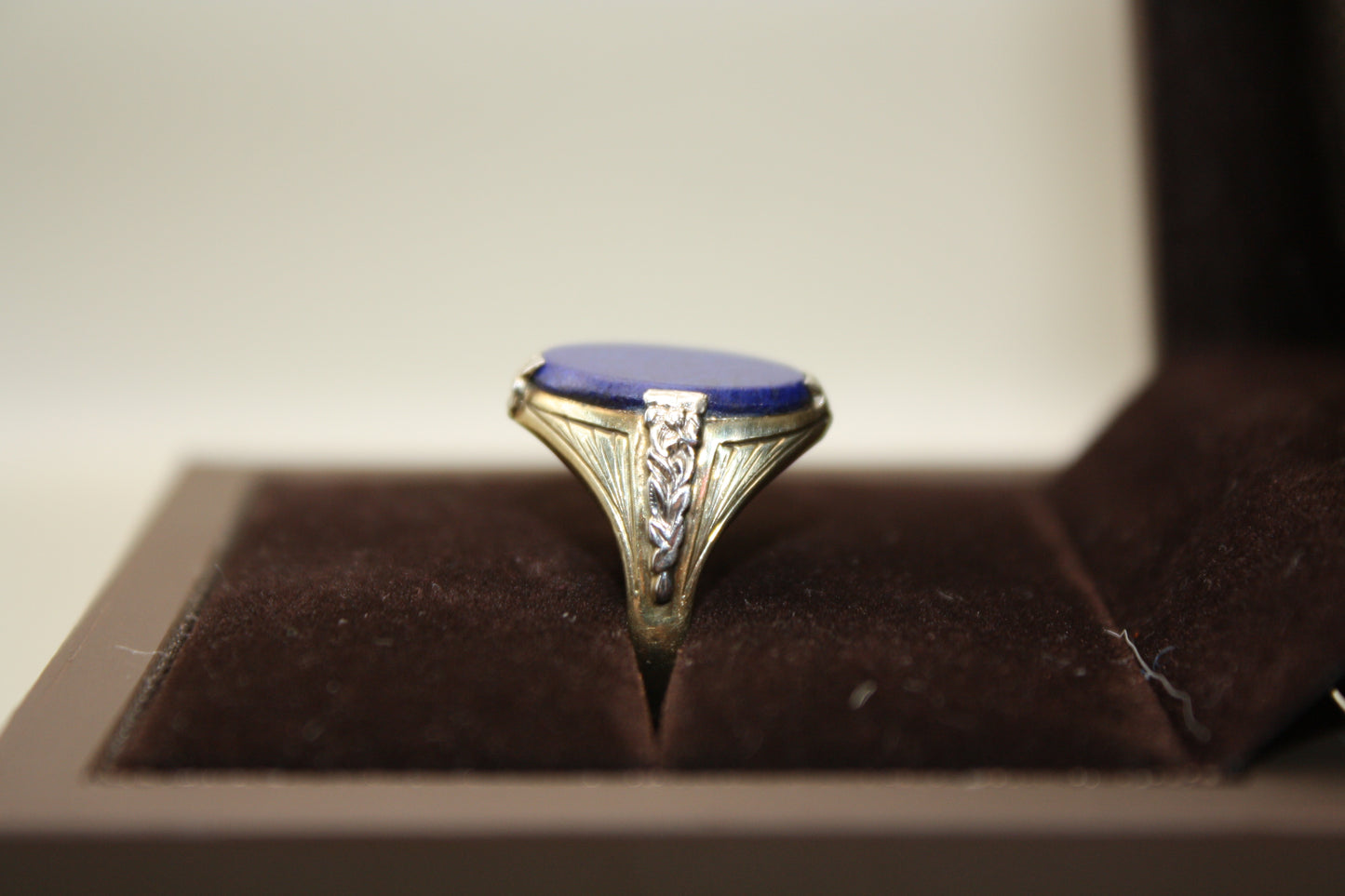 14K Yellow Gold Lapis Lazuli Signet Ring with White Gold Floral Accents