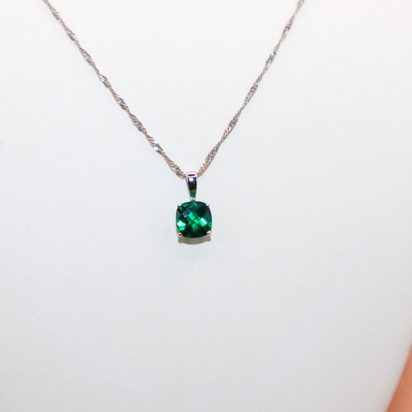 Modern 10K White Gold Lab Emerald Pendant - Stylish & Elegant