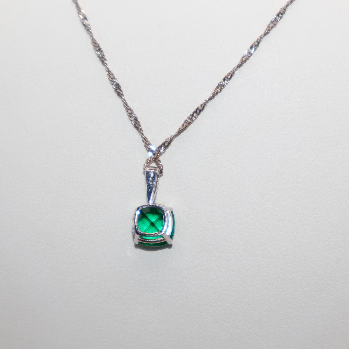 Modern 10K White Gold Lab Emerald Pendant - Stylish & Elegant