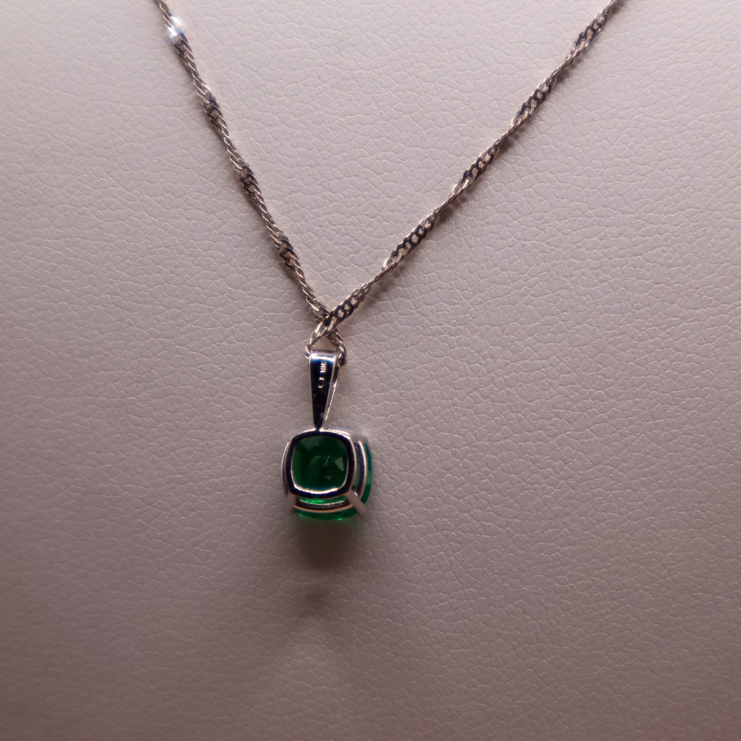 Modern 10K White Gold Lab Emerald Pendant - Stylish & Elegant