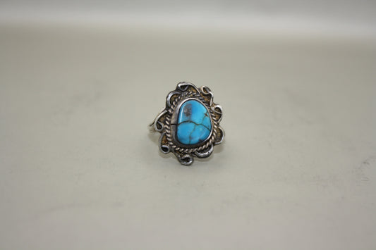 Vintage Navajo Sterling Silver Turquoise Ring