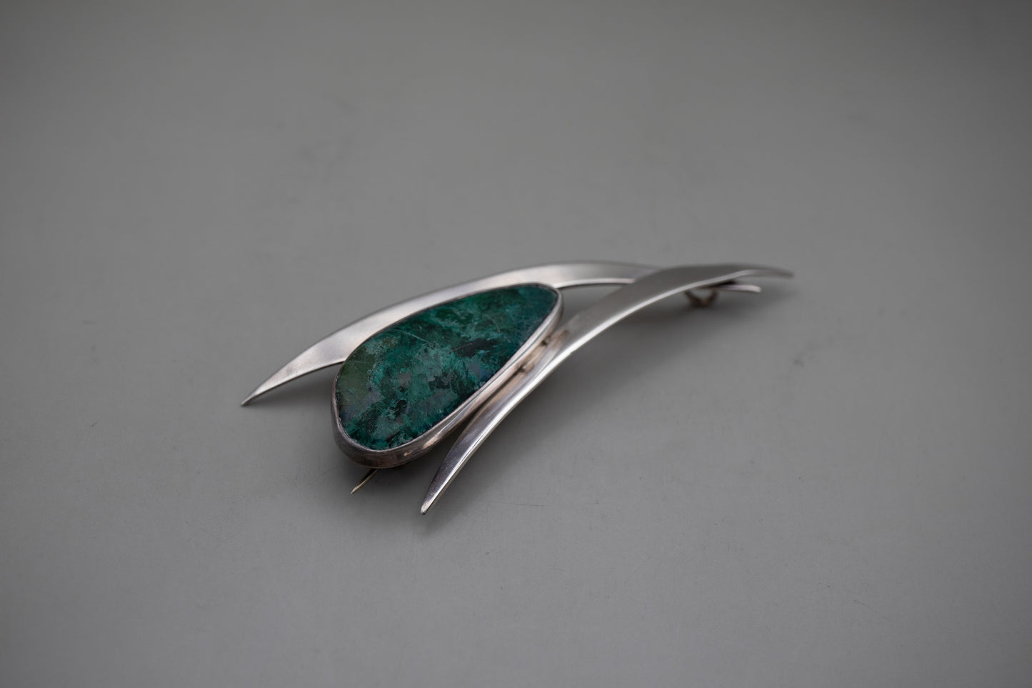 Vintage Modernist Sterling Silver Azurite Brooch/Pendant