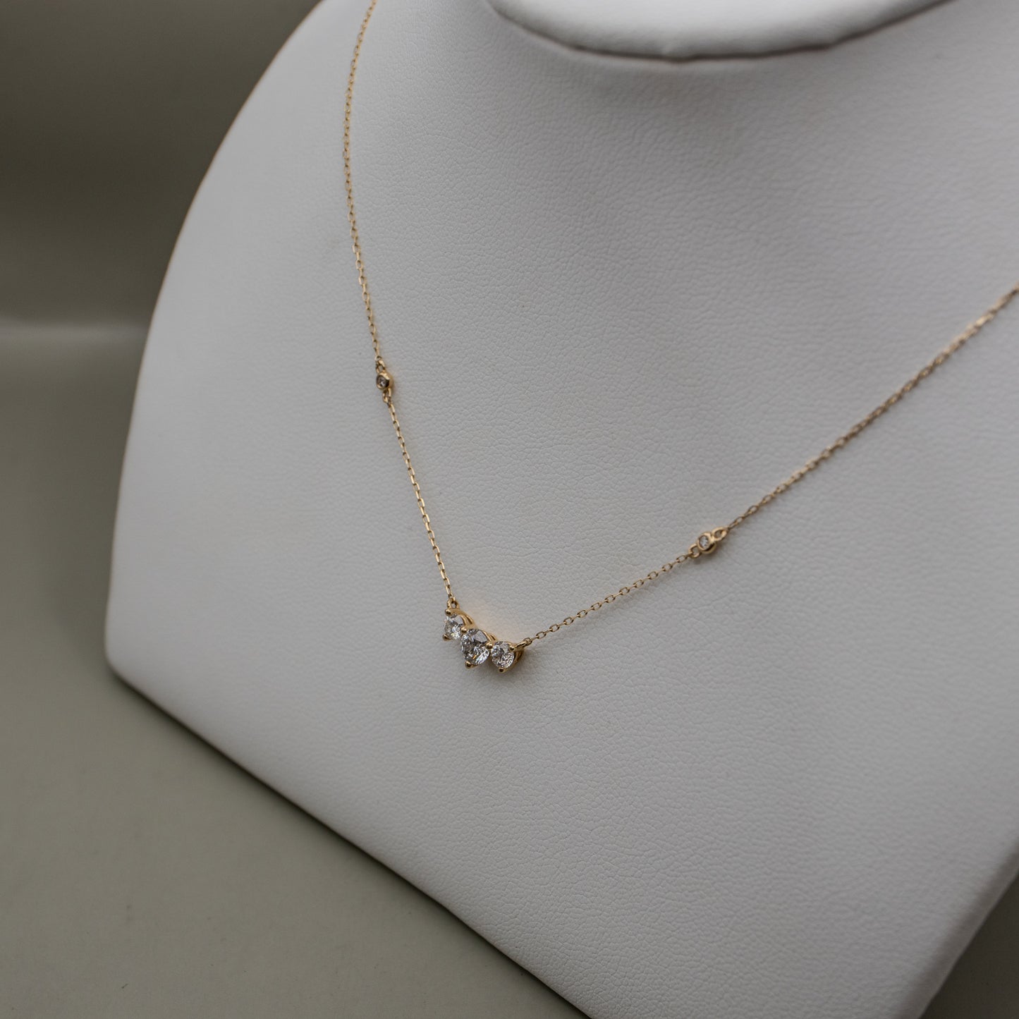 14K Yellow Gold Diamond Pendant Necklace