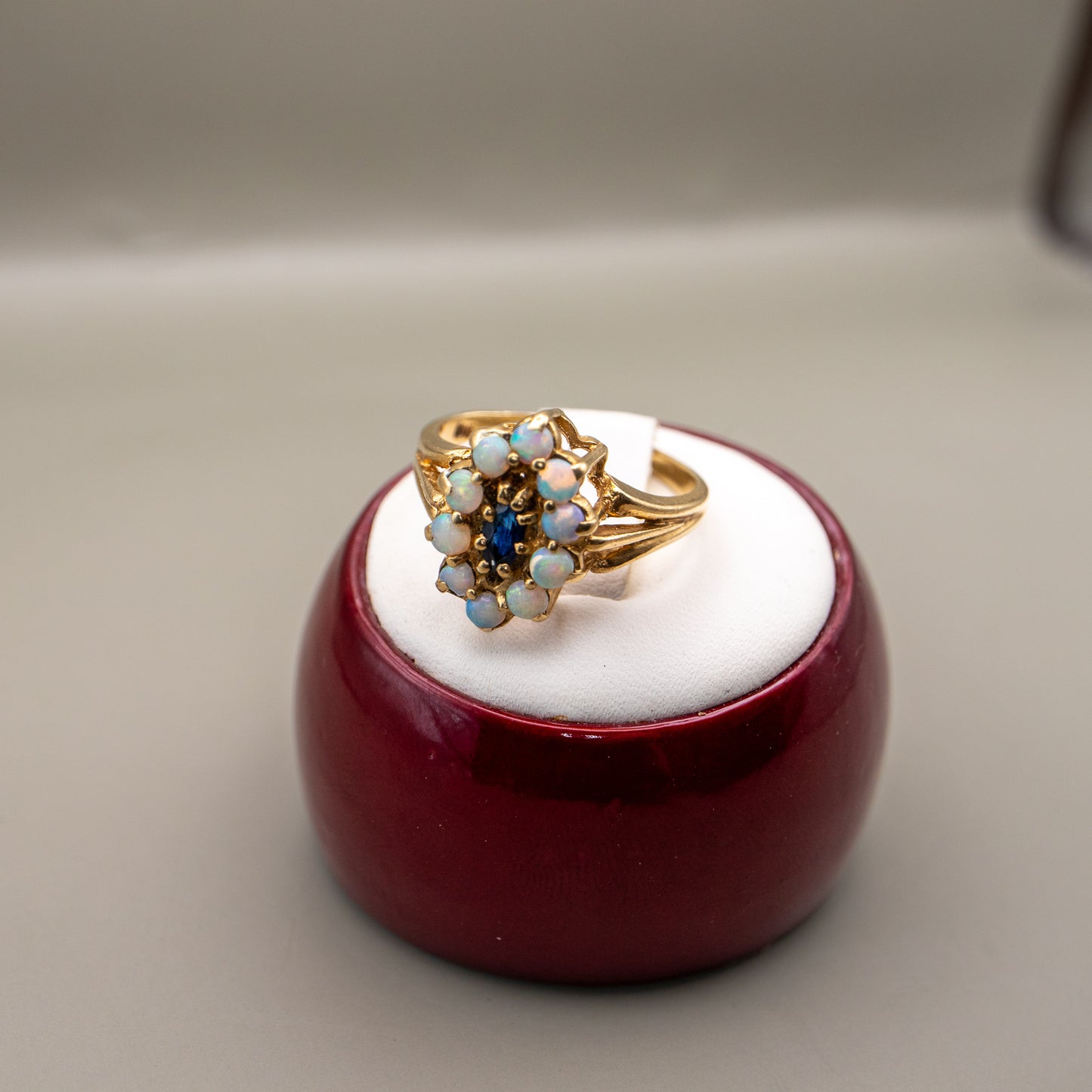 Vintage 10K Yellow Gold Opal and Sapphire Cocktail Ring